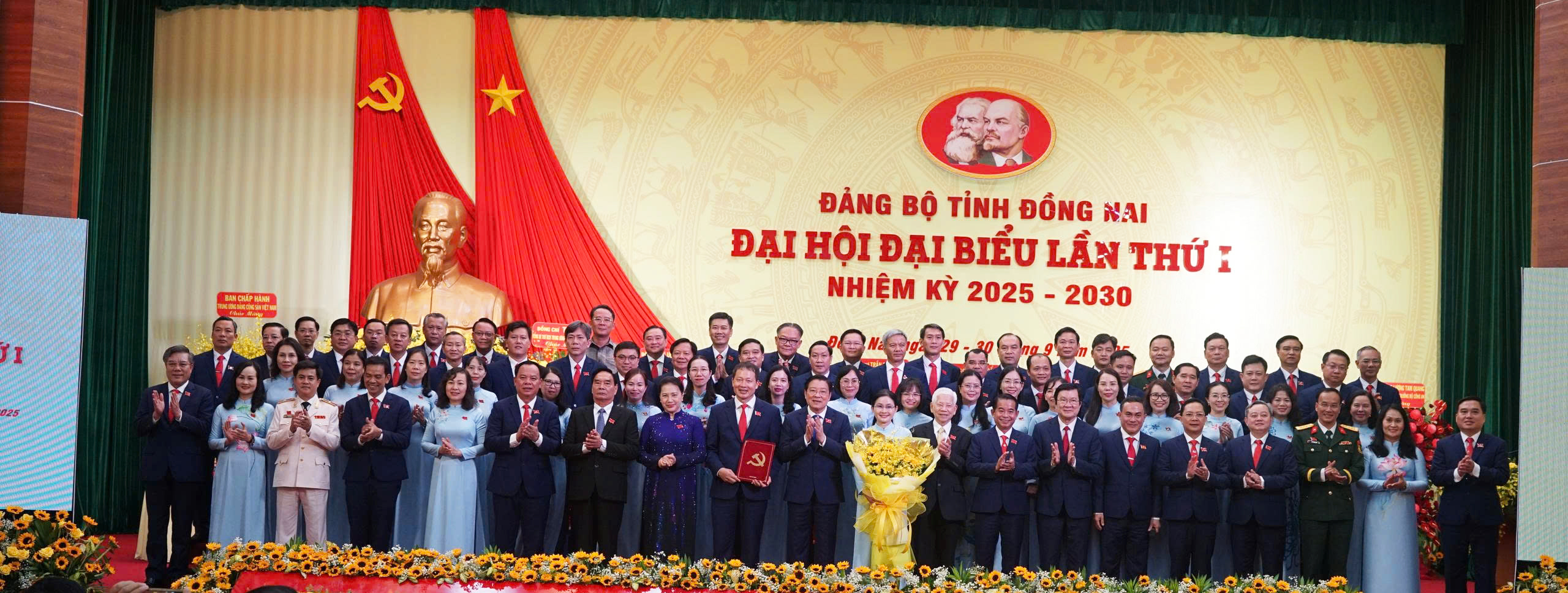 80bfed7ec69c4cc2158d.jpg