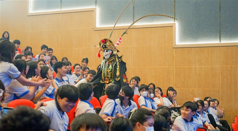 Quy-z6653757012990_58bcdf081b369a2e7e76e1822caacd34_800_03062025161233.jpg
