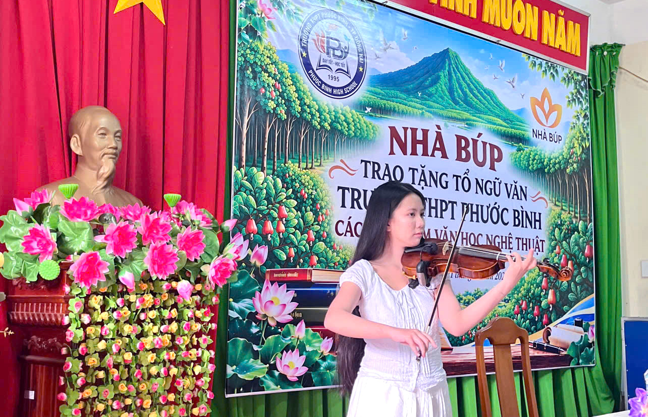 BAN-VAN-HOC GIAO LUU-2.jpg