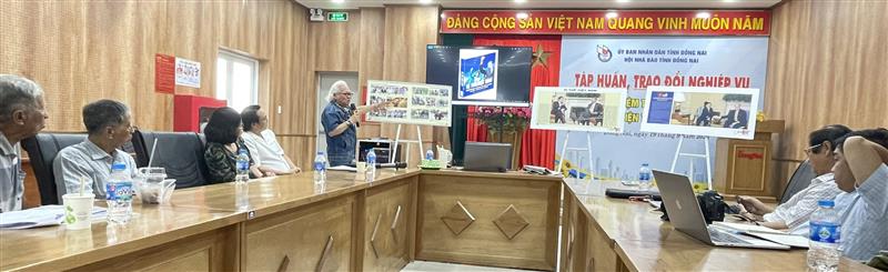 2.Nhà báo Giản Thanh Sơn và những bức hình chụp tại các sự kiện trong nước và quốc tế_800_21092024152206.jpg