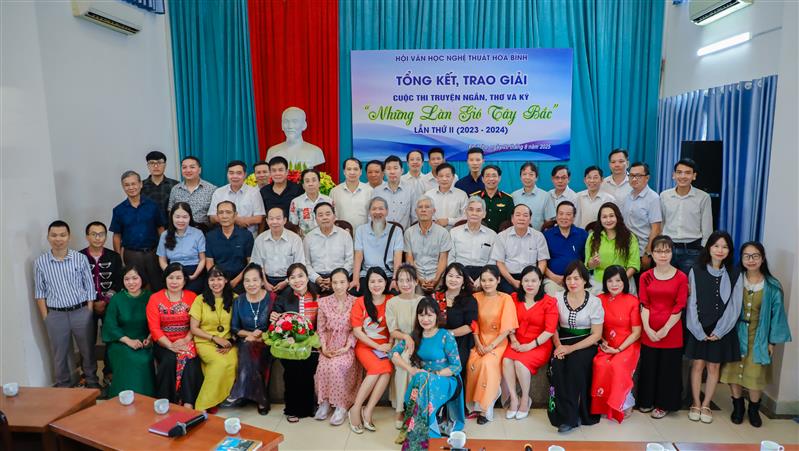 Ảnh tập thể_800_02092025150601.jpg